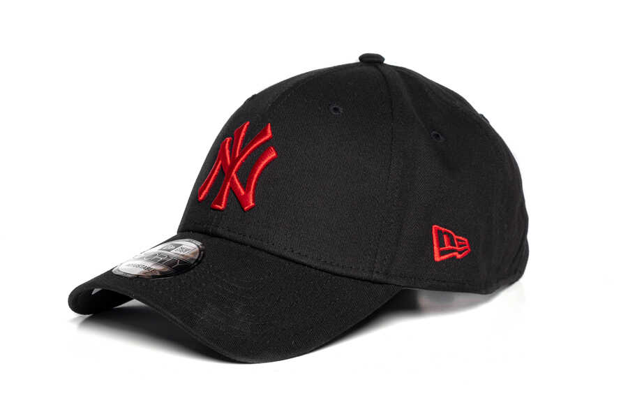 New Era - New Era 12380594 LEAGUE ESSENTIAL 940 NEYYAN BLK (1)